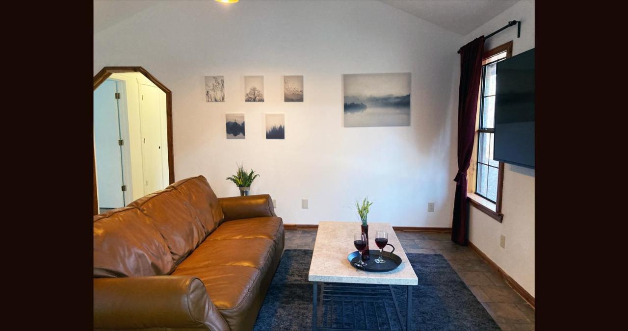 3Bd Cabin Family Fun Arcade Games Fire Pit 5 Min From Lake Fishing Hunting 브로큰보우 외부 사진